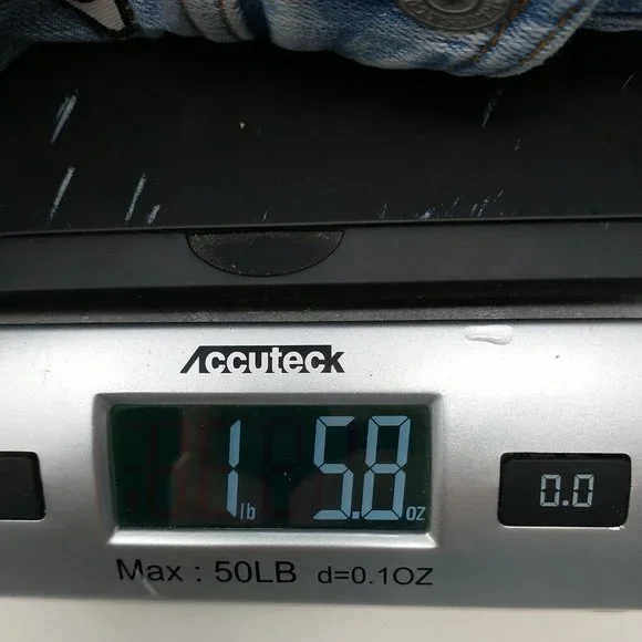 Levi's Distressed Light Fade Wash Button Up Collar Jean Jacket Women's Size M - Picture 9 of 9